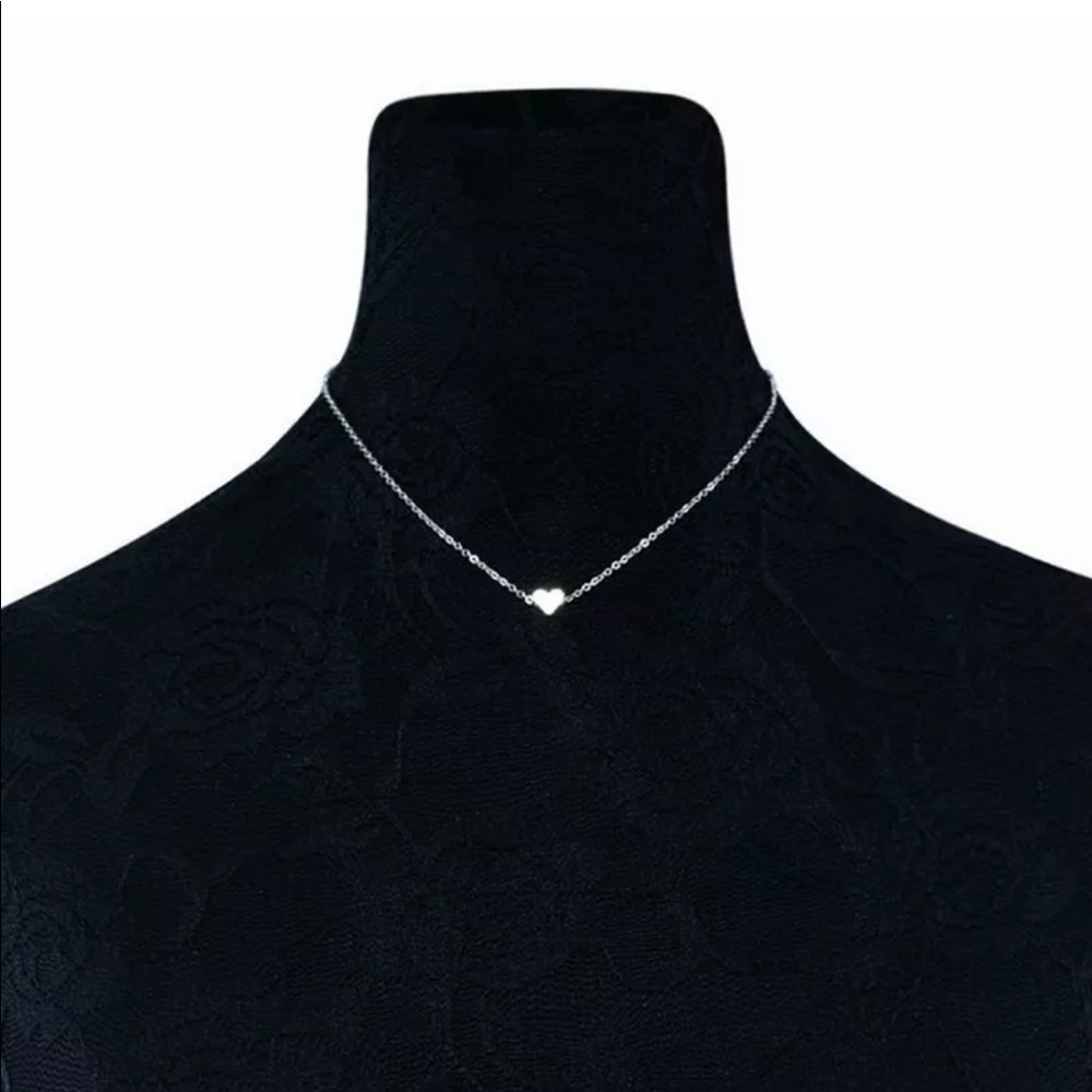 Romantic heart necklace - Picture 3 of 5